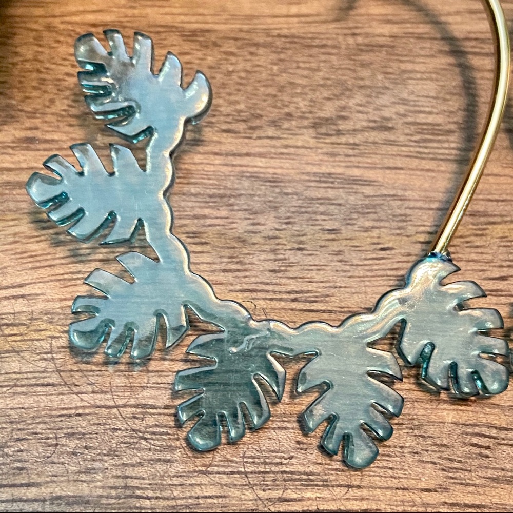 Leaf Earrings Style B Gift - Picture 6 of 6